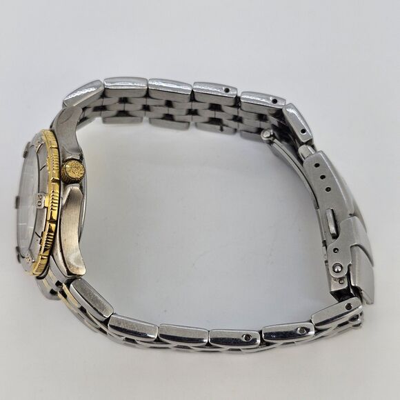 Houston Texans Women's Watch 32MM Gray Dial Two Tone Bands 7.25" New Battery - Picture 9 of 13